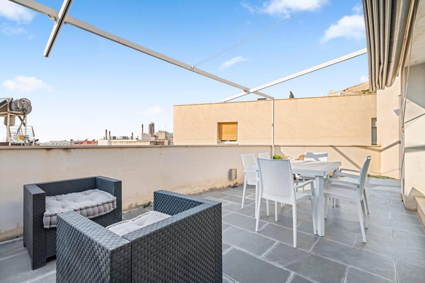 Lovelyloft La Ereta Holiday home *